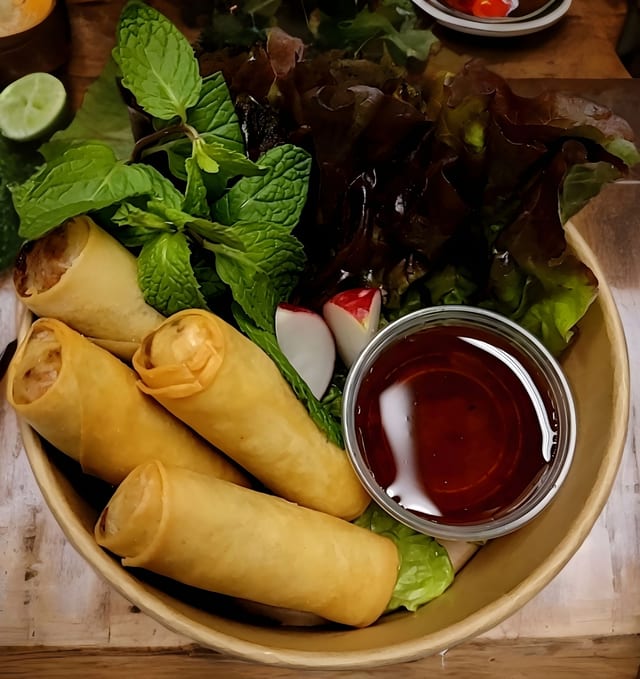 Fried Vegetables Spring Rolls.