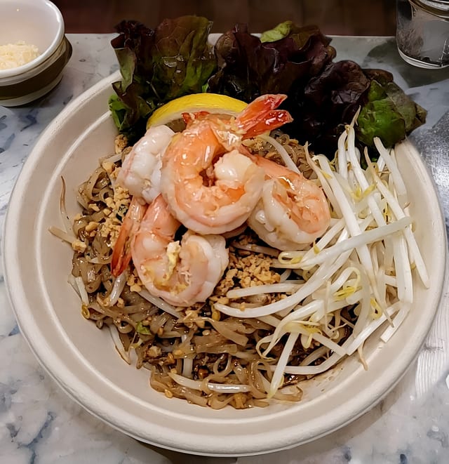 Pad Thai Noodle.