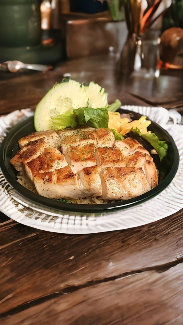 Grilled Chicken/Egg Fried Rice.